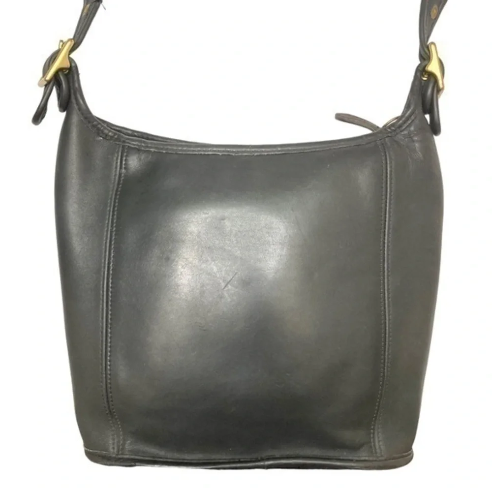 Coach vintage black leather medium slim duffle sac 9816 Dominican Republic $775